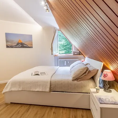 Hellochalet - Nido Dell Aquila Romantic View * 布勒伊-切尔维尼亚