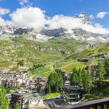 Hellochalet - Nido Dell Aquila Romantic View 布勒伊-切尔维尼亚
